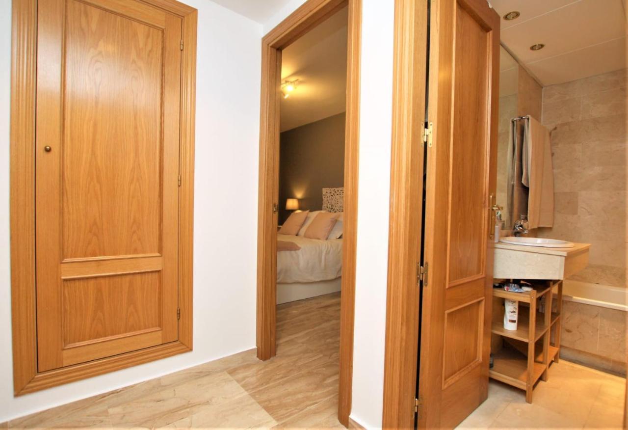 Apartamento Beachfront La Jacaranda Марбелья Екстер'єр фото